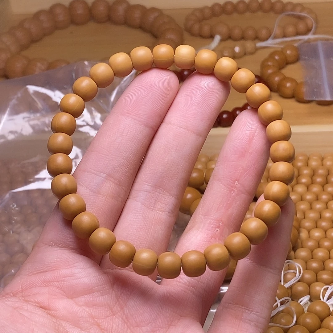 侯***嘿吊坠猴头核桃侯哥