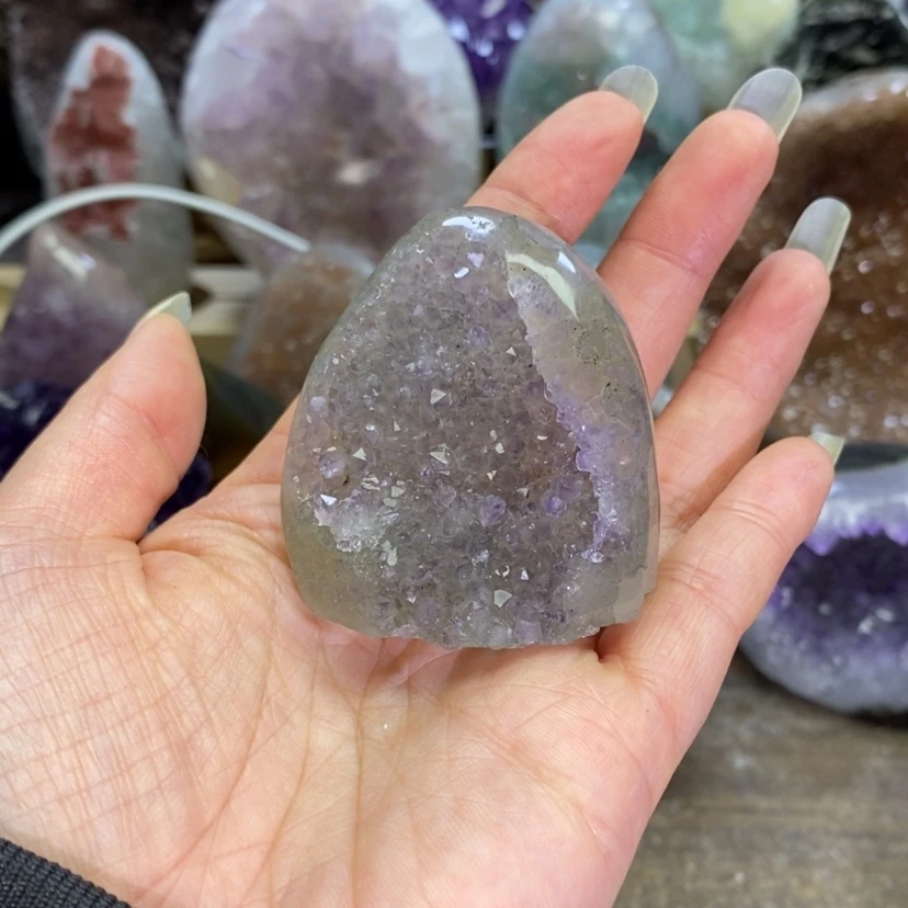 【闪购商品】未镶嵌大型摆件（非配饰）紫晶K****r