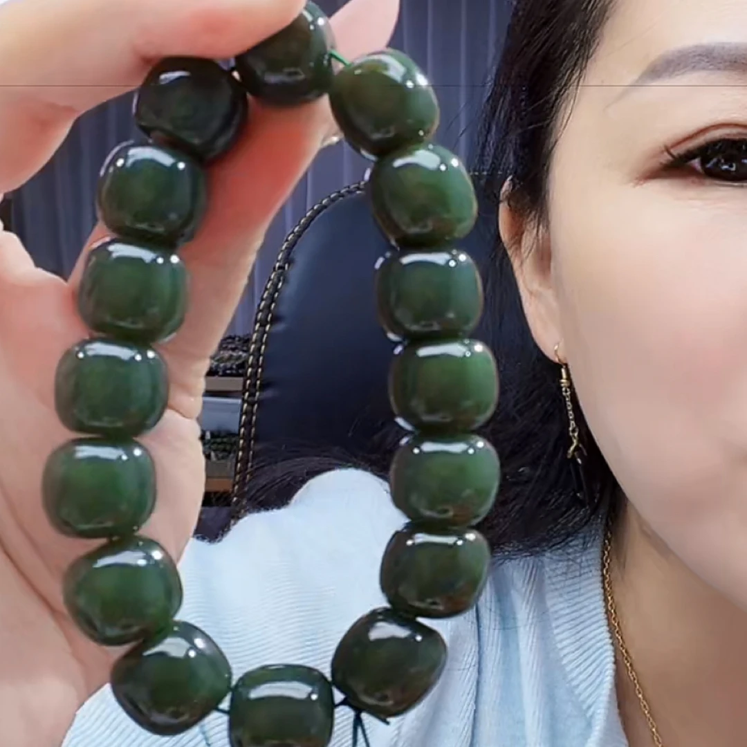 纯天然和田玉新疆且末蓝货头14