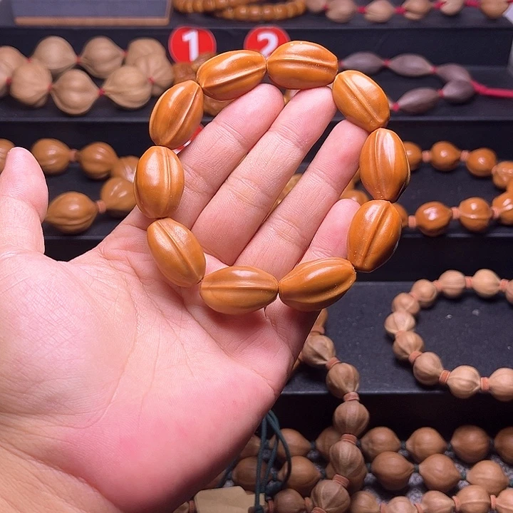 橄榄核吊坠鲨鱼背 福利