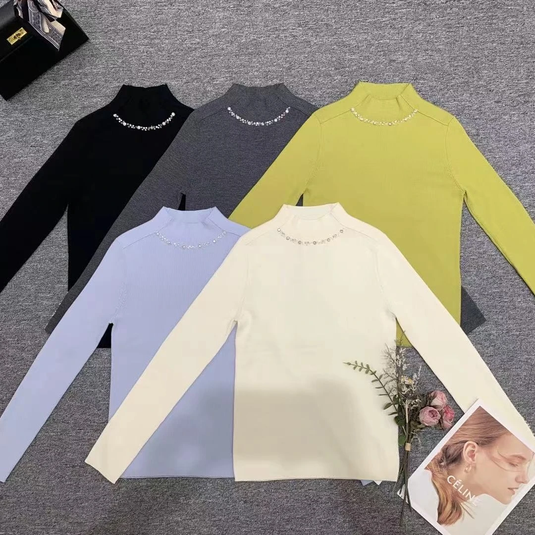 5098芭莎家半高领钉珠上衣