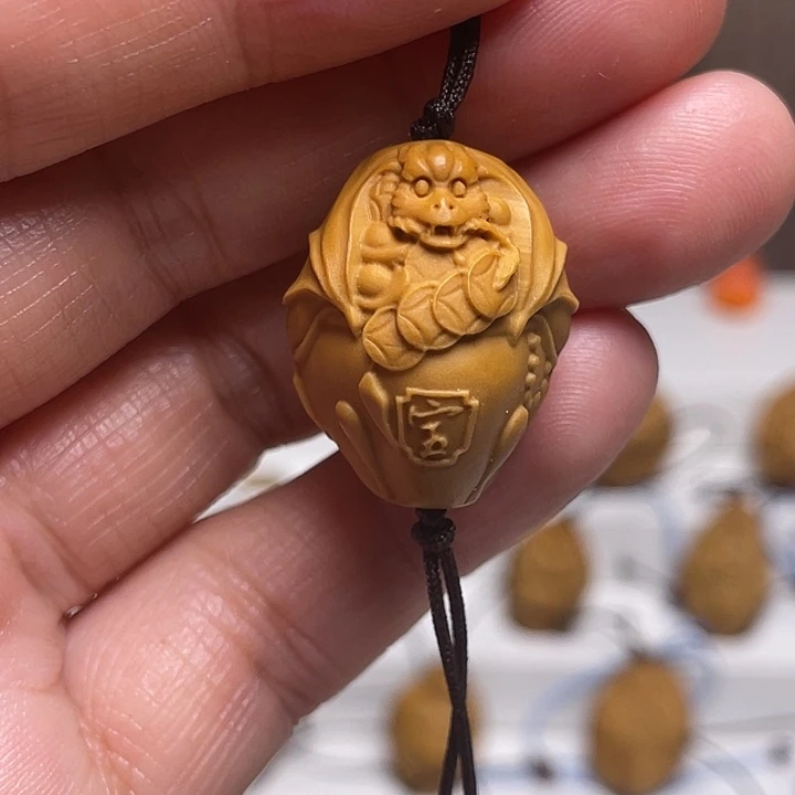 橄榄核吊坠橄榄核