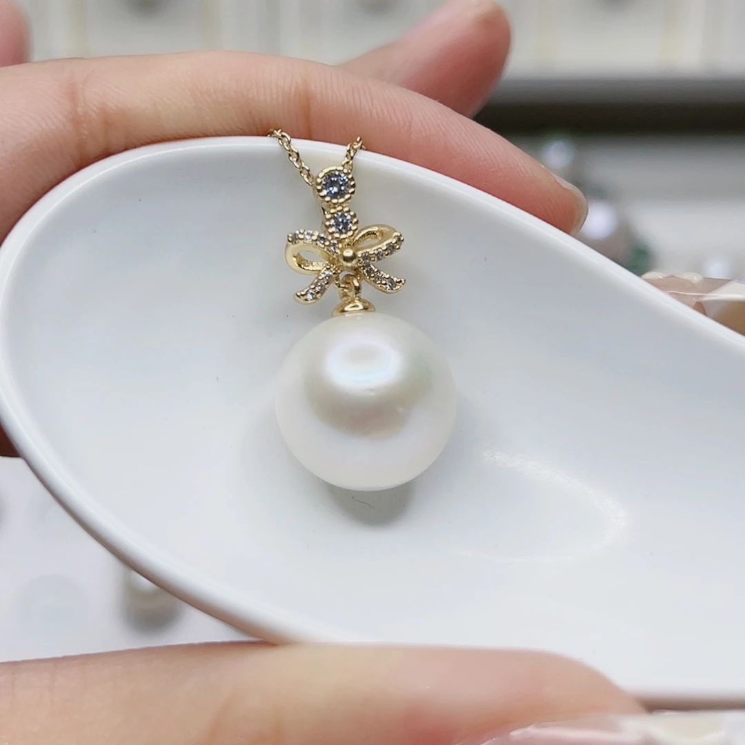 淡水珍珠颈饰未镶嵌