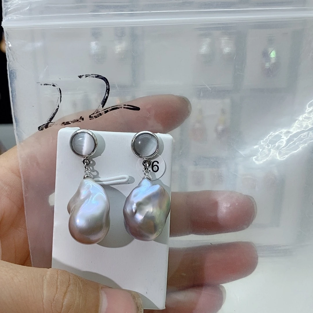 淡水珍珠合金颈饰