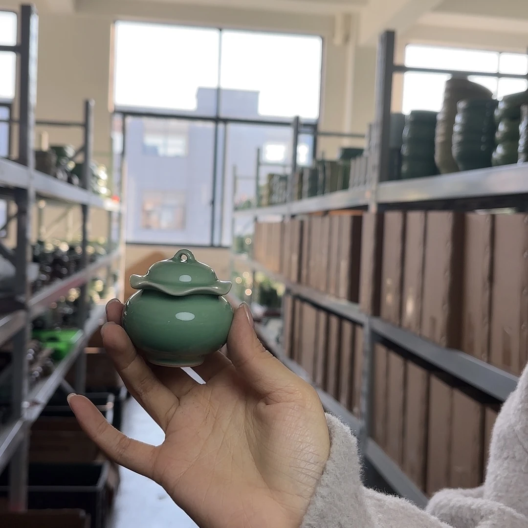 龙泉云间青瓷小米茶器