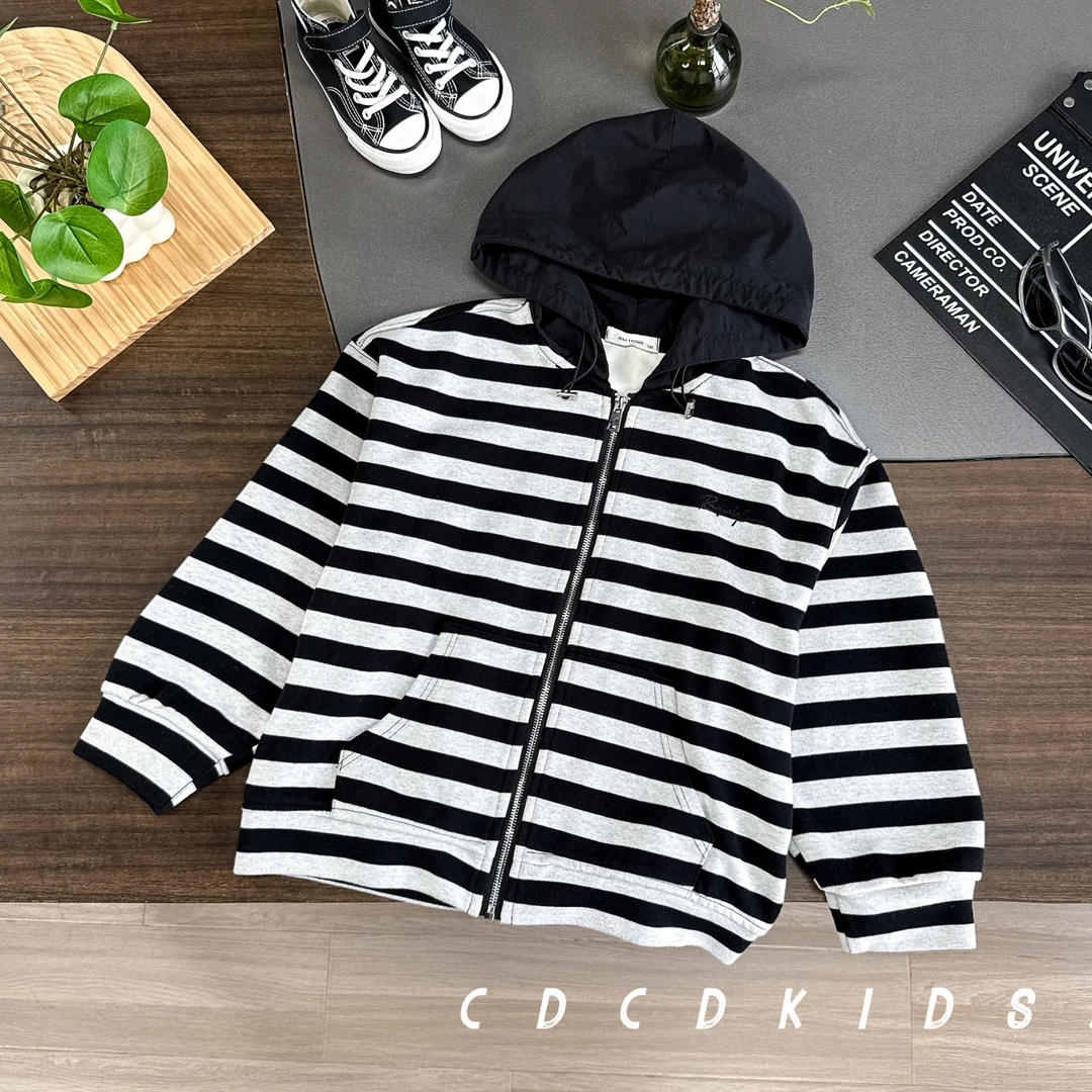 川度8892儿童秋季条纹连帽宽松拉链开衫外套胸口刺绣百搭上衣秋装