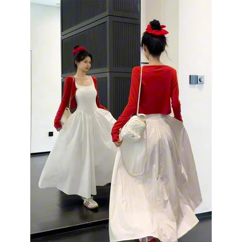 白色吊带长连衣裙2025巨好看夏日绝美小白裙子清纯白月光穿搭套装