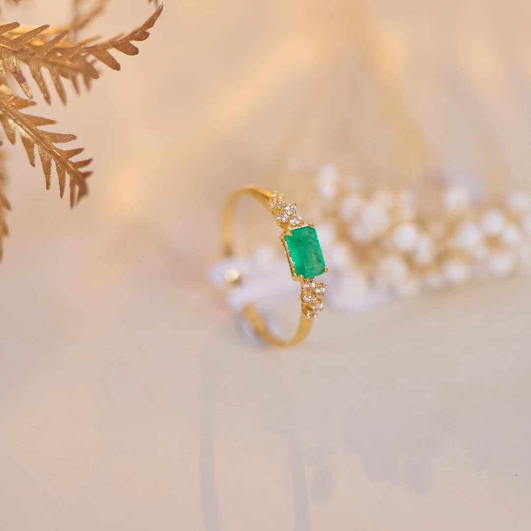 【歪歪】祖母绿戒指*18K镶嵌（多样性发一）XB-S7661