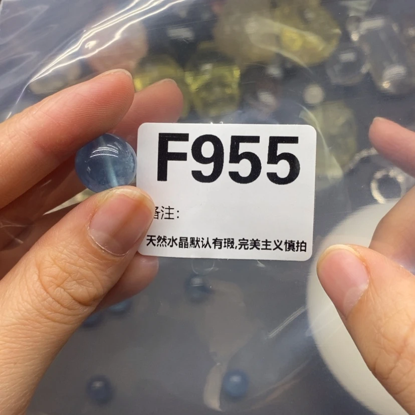 【闪购商品】未镶嵌颈饰水晶怿