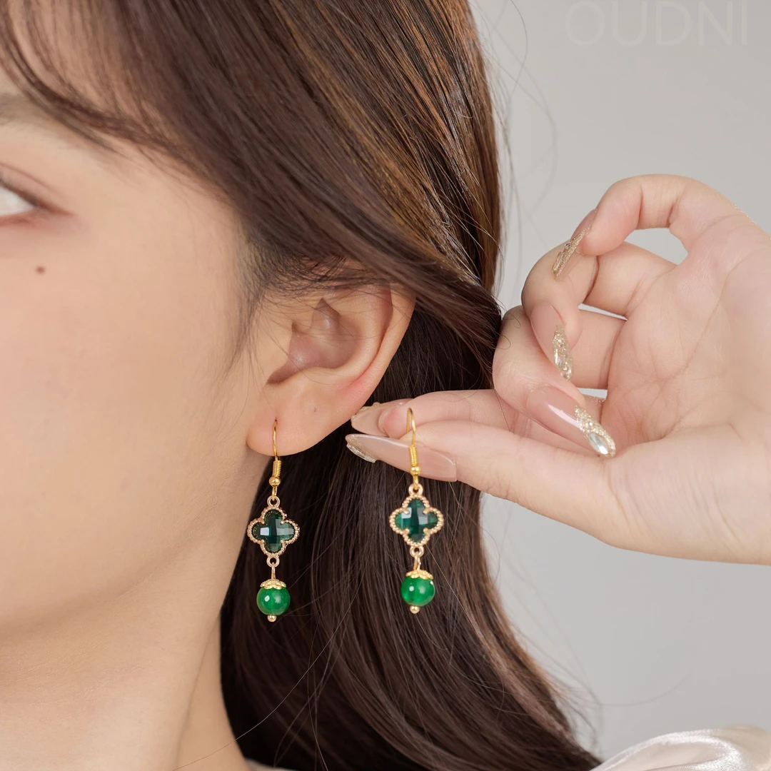 新款绿色圆珠四叶草耳钩百搭新中式小众设计