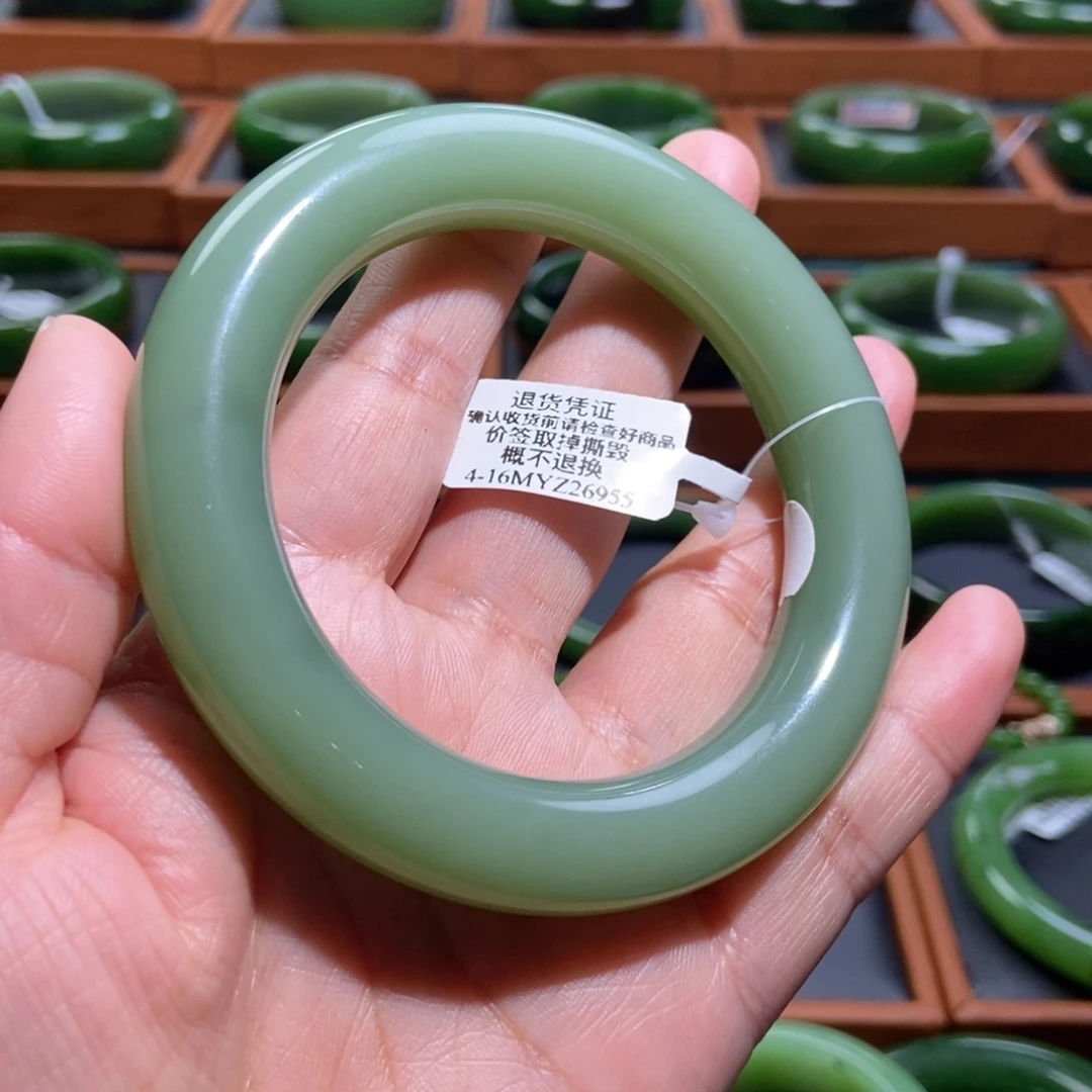 和田玉（碧玉）未镶嵌手镯粉青大胖圆5859