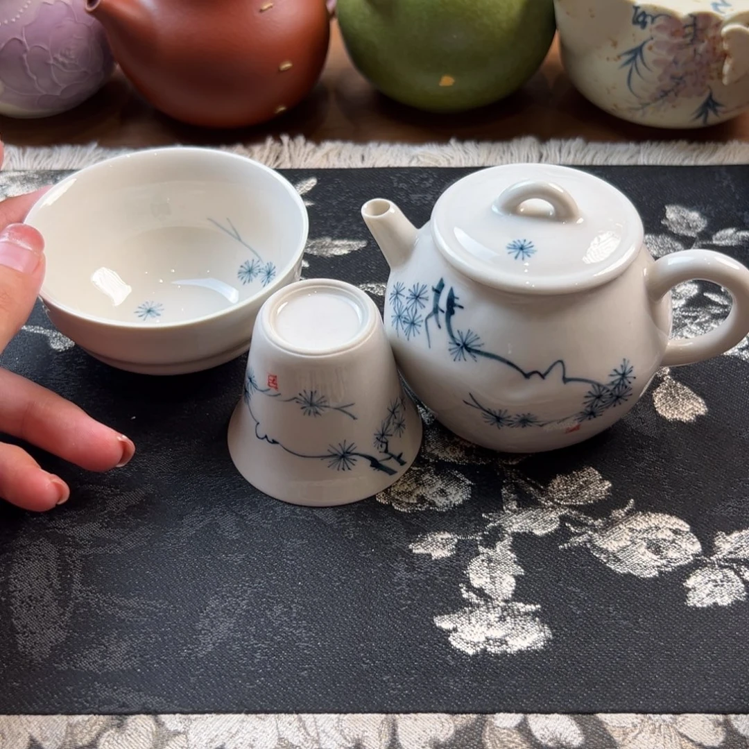 茶具等产品的生产和销售工作中