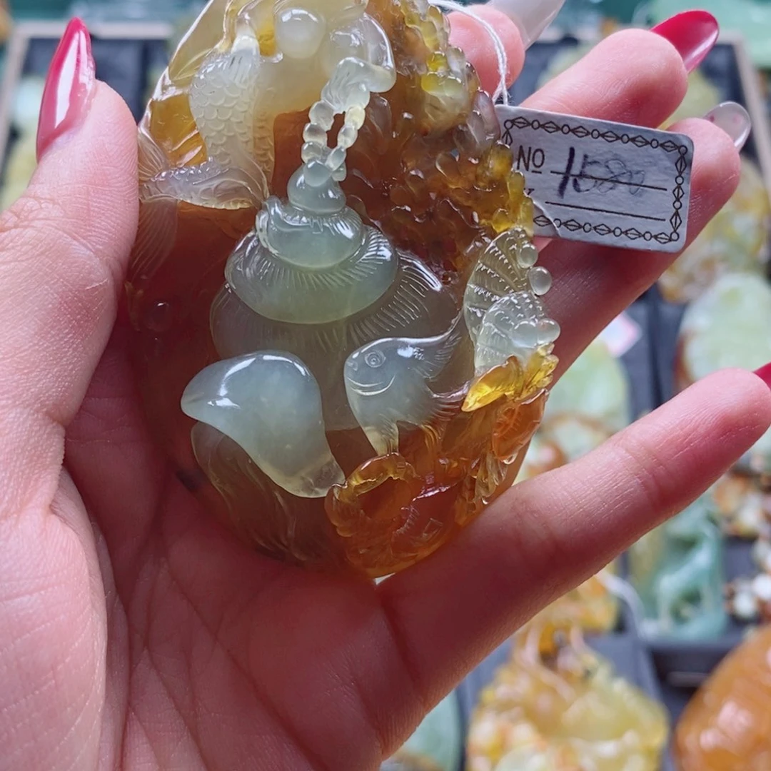 老****蛇纹石玉未镶嵌颈饰