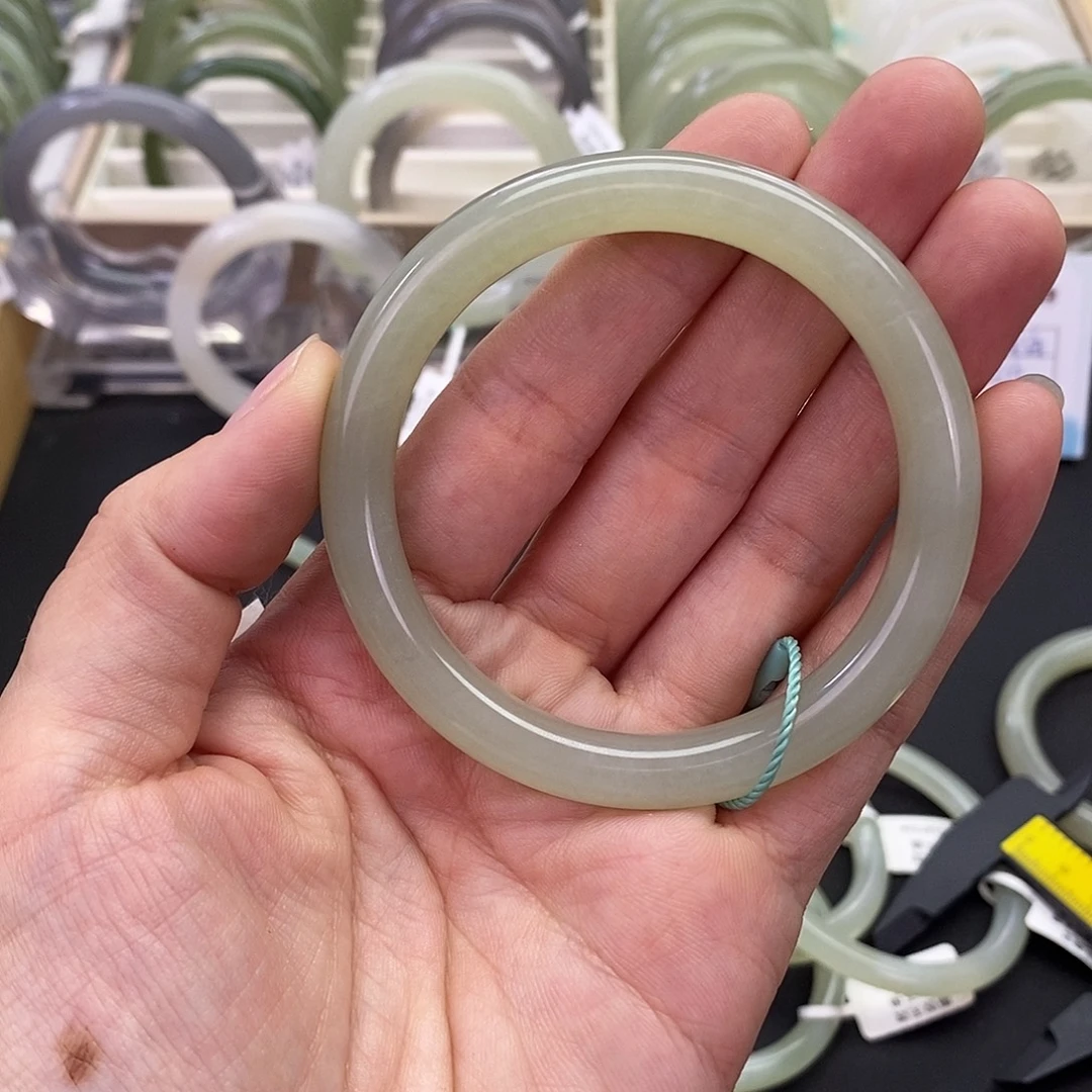 和田玉未镶嵌珠宝奇石5556微瑕不退不换