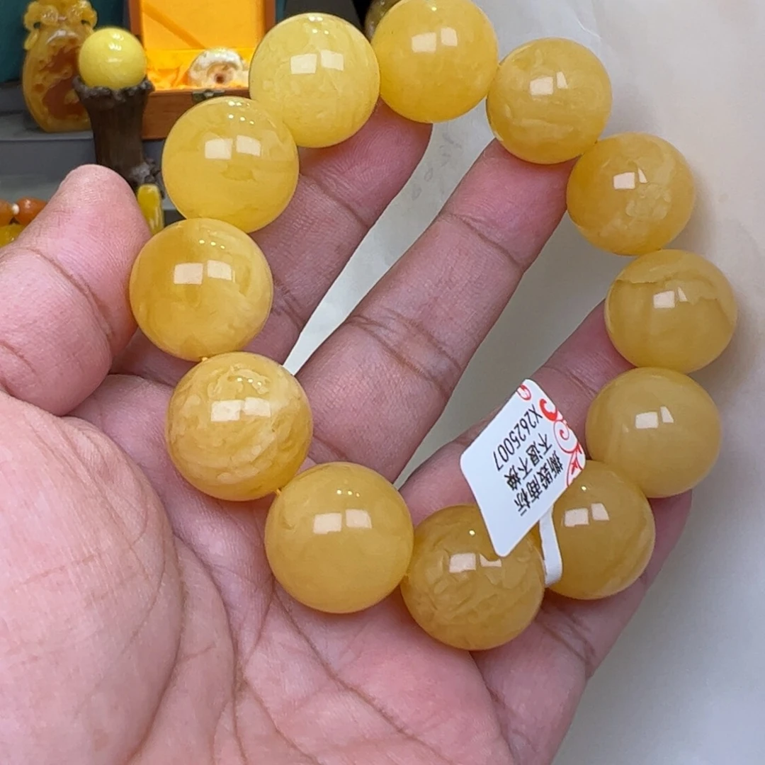 【闪购商品】未镶嵌琥珀裸石年**人19➕51.5克