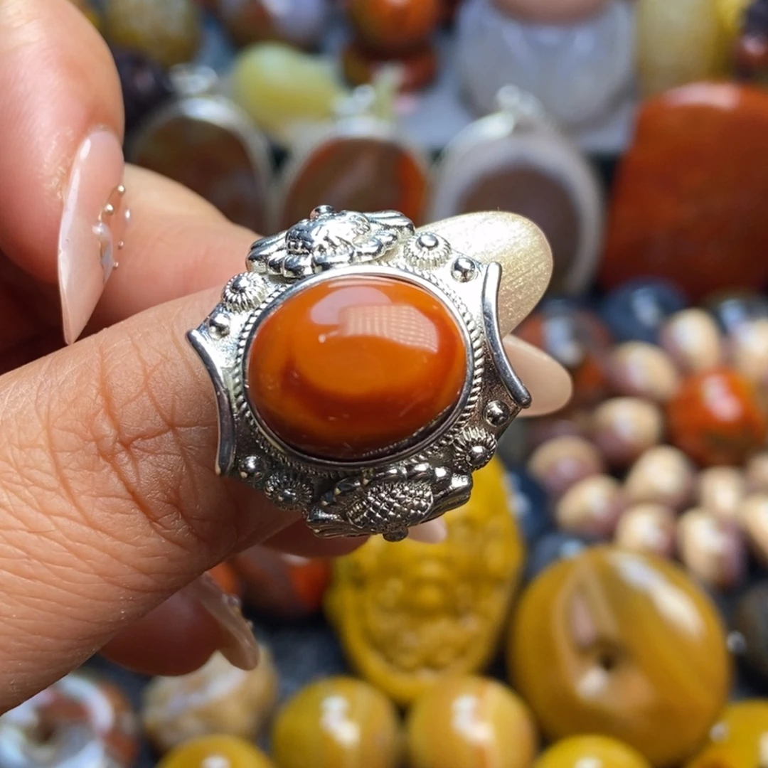 玛瑙/玉髓戒指合金战国红