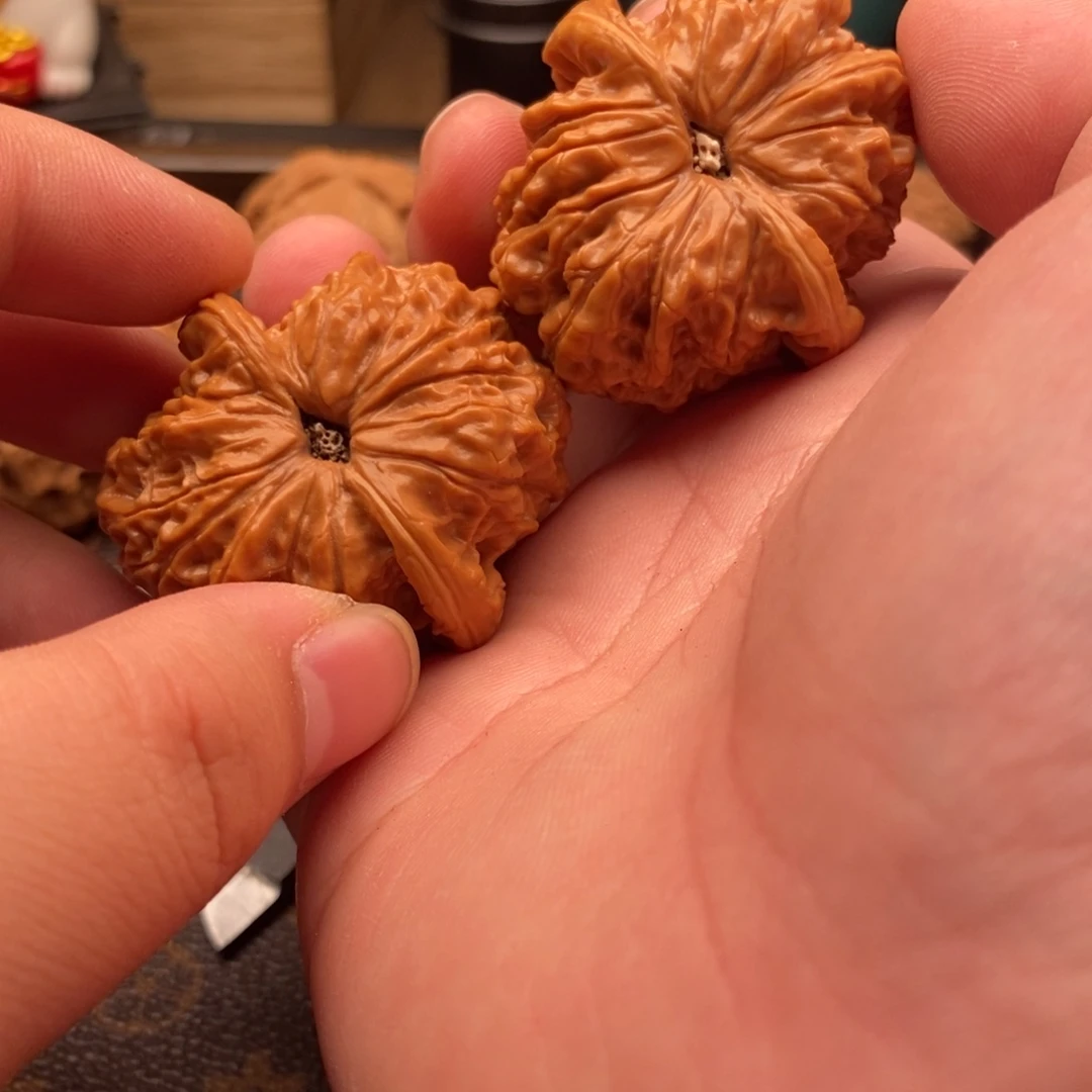 文玩核桃吊坠文玩