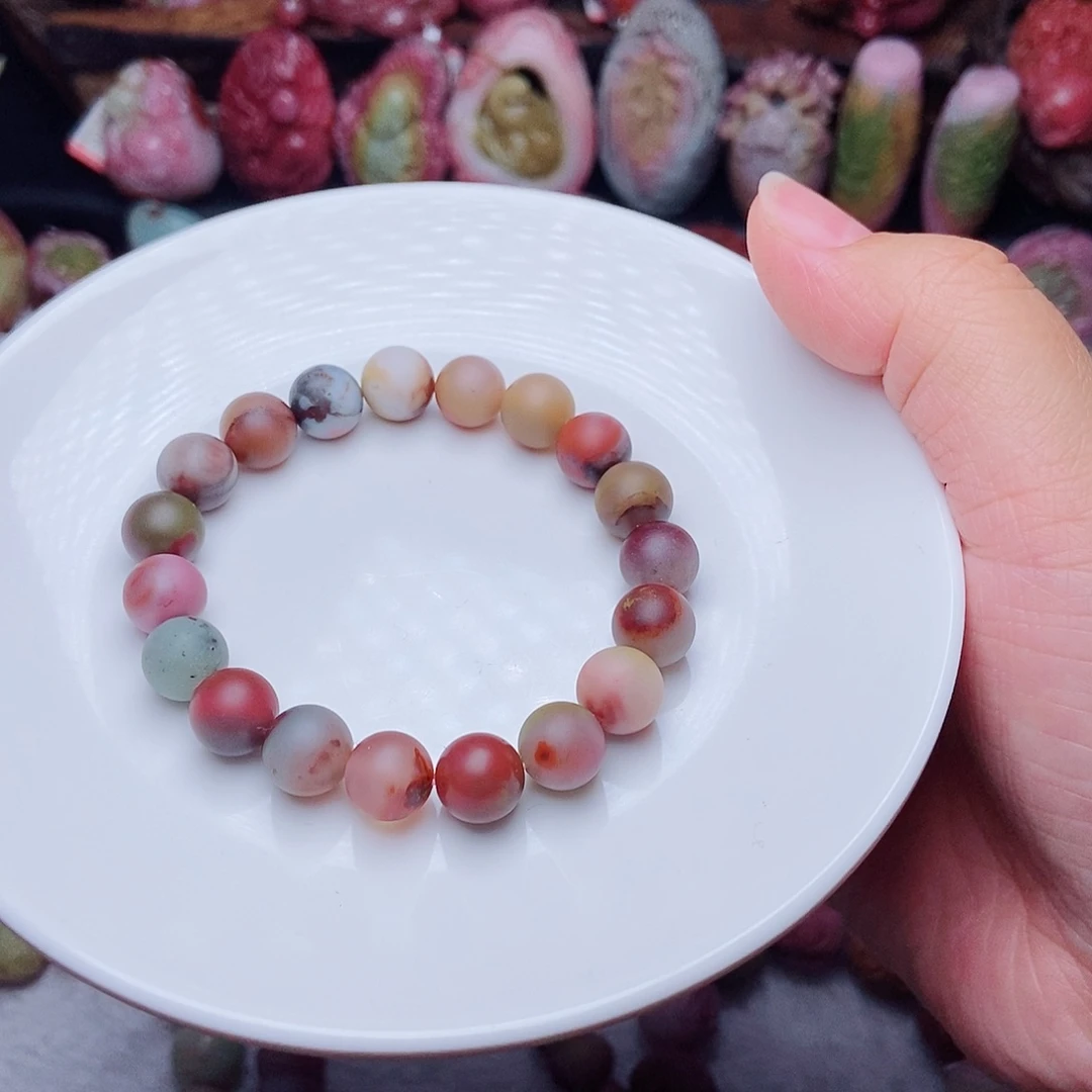 未镶嵌石英质玉（盐源）珠宝半成品