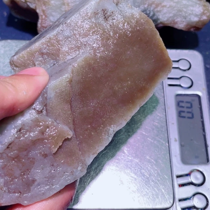 和田玉（糖玉）未镶嵌珠宝半成品