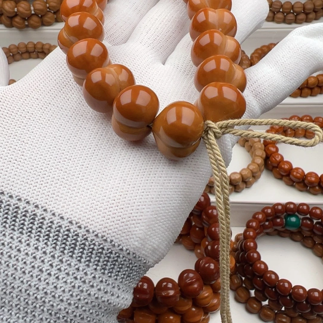 前***锦吊坠猴头核桃大屁桃