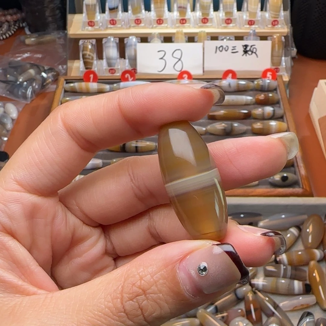 玛瑙/玉髓锁骨未镶嵌山*观