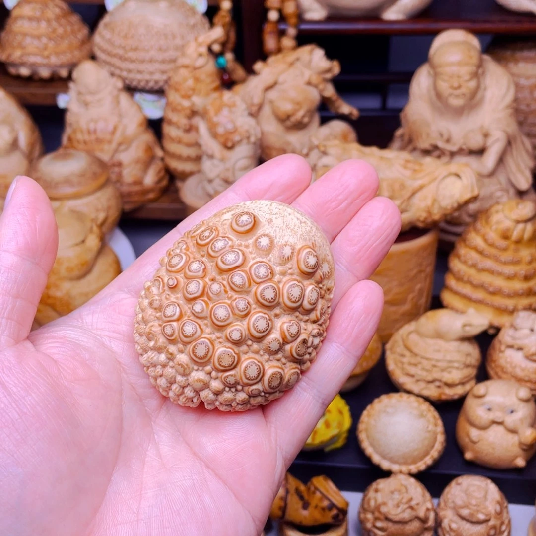 竹竹根雕金蟾把玩件