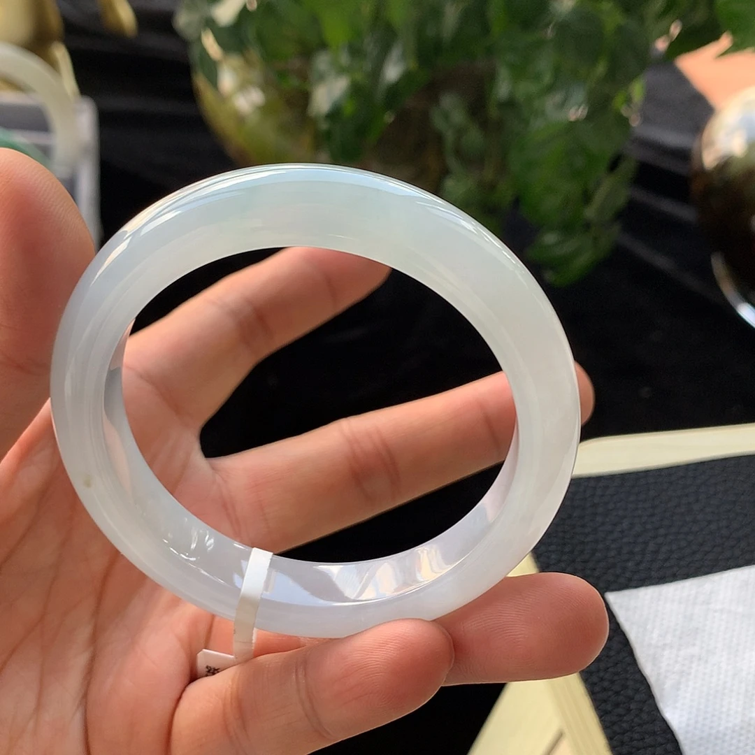 翡翠未镶嵌手镯18号