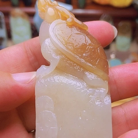和田玉（糖玉）手镯未镶嵌