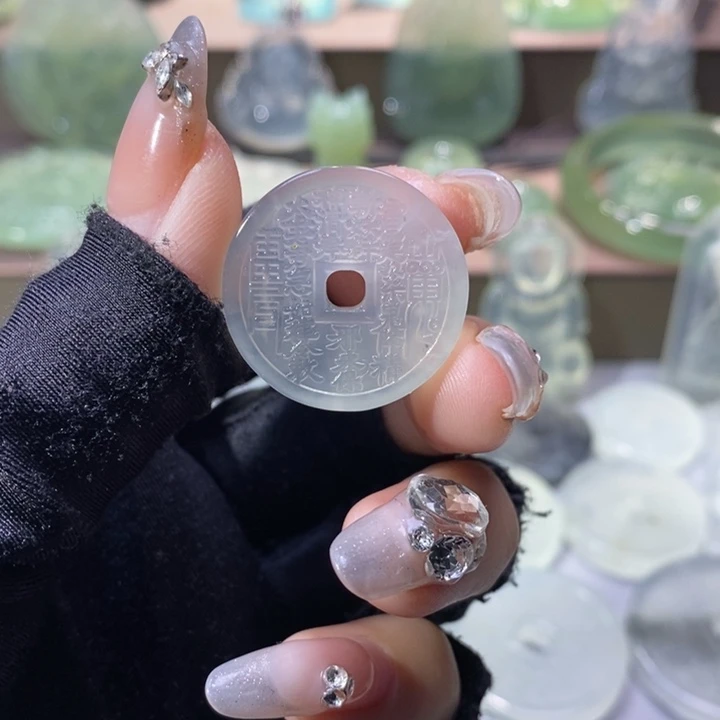 岫玉吊坠未镶嵌吊坠