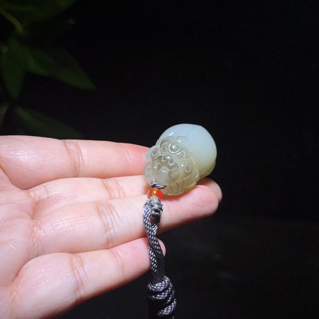 新疆子料貔貅~33克