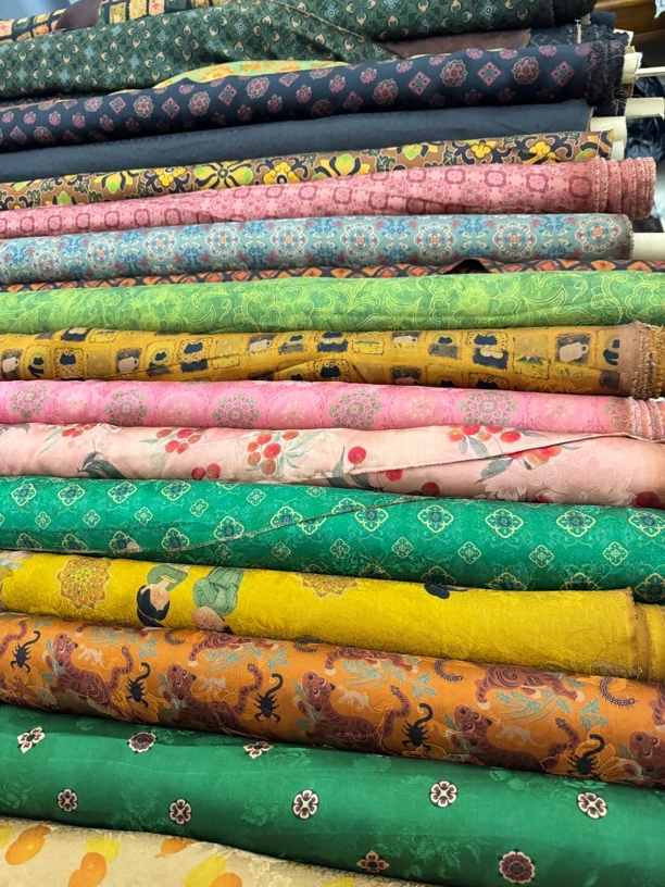 4号链接真丝面料非质量问题不退换工艺特殊布料边破属正常