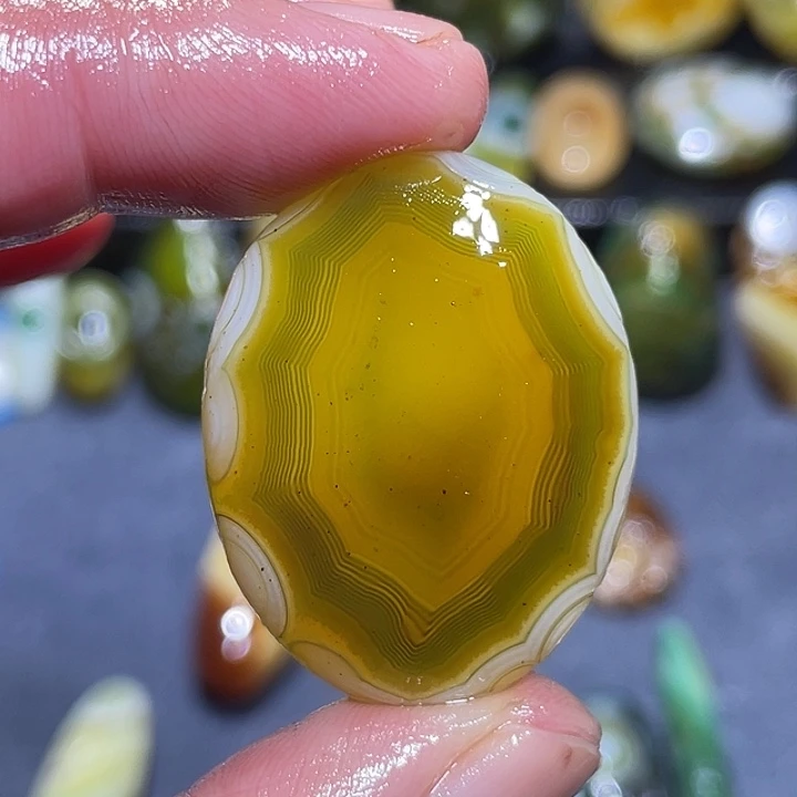 未镶嵌玛瑙/玉髓珠宝奇石