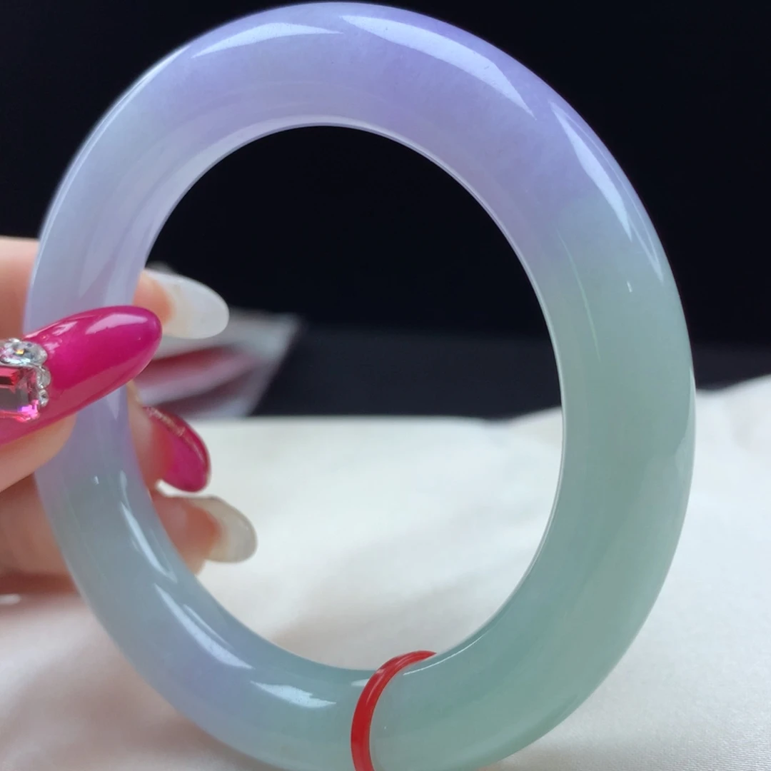 未镶嵌手镯（圆镯）翡翠97217，