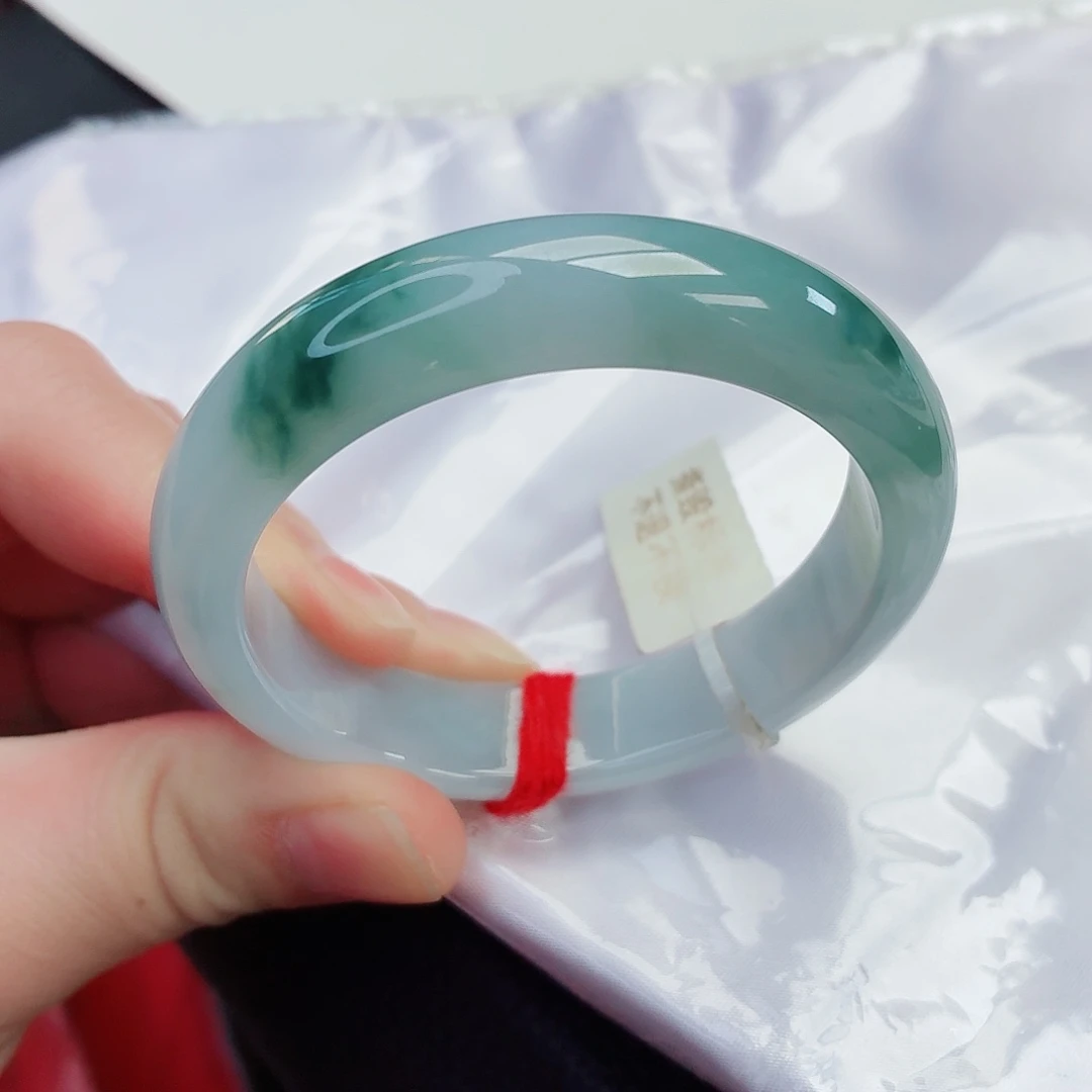 翡翠未镶嵌手镯天然翡翠A货