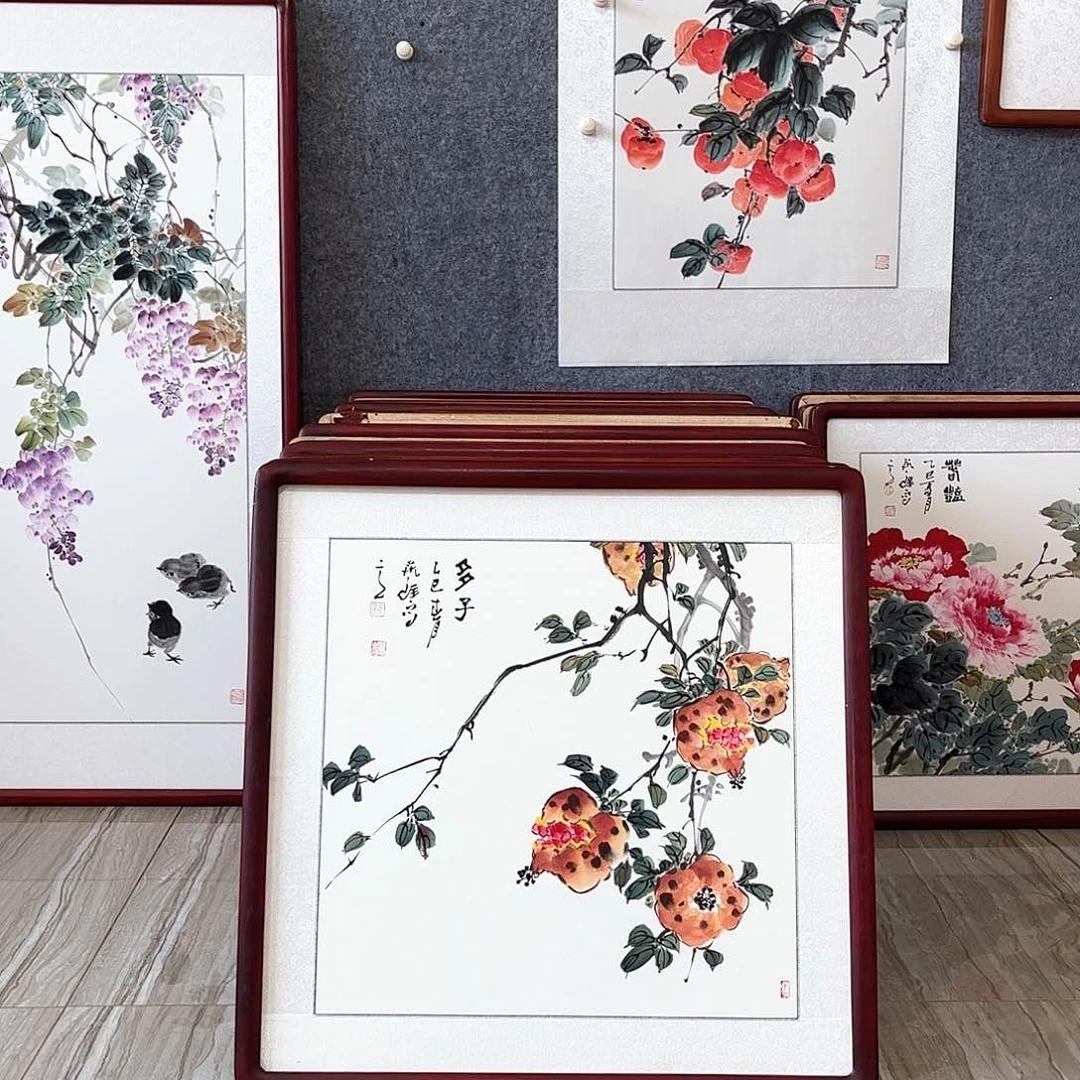 国画书画作品带框63×63厘米