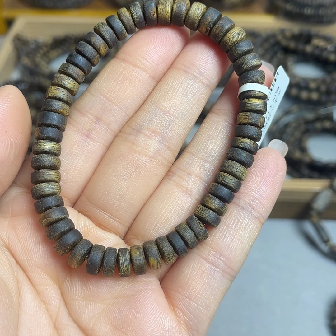 沉香沉香碎屑棋楠沉香老料厚片单圈沉水级