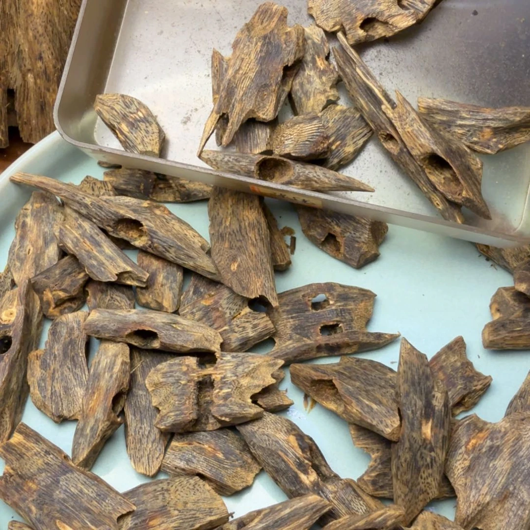 沉香沉香碎屑沉水乌身原叶20g