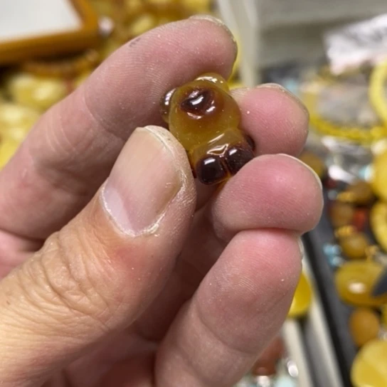 未镶嵌蜜蜡裸石吊坠