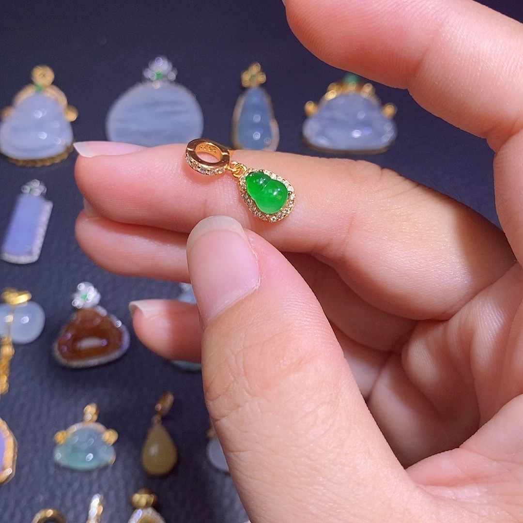 翡翠银S925镶嵌颈饰