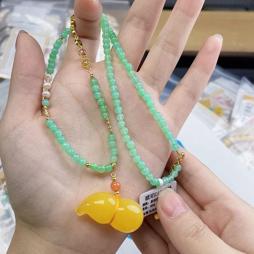 蜜蜡未镶嵌裸石蜜蜡吊坠
