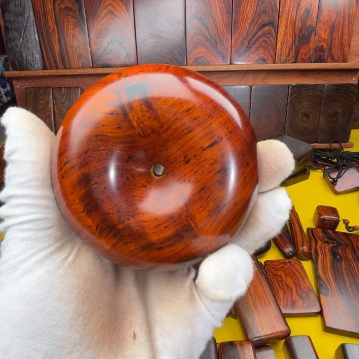 …***…微凹黄檀（南美大红酸枝）我是不是应该好好