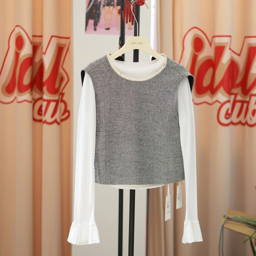 乖乖女花边灰色两件套小马甲