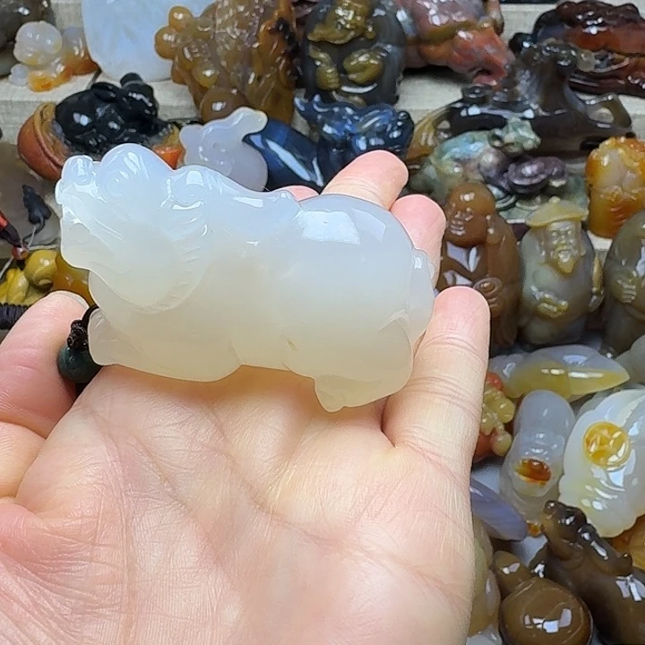 玛瑙/玉髓未镶嵌饰品