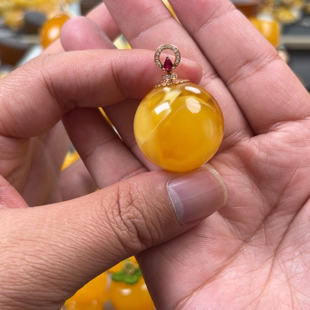 蜜蜡18K金镶嵌珠宝奇石