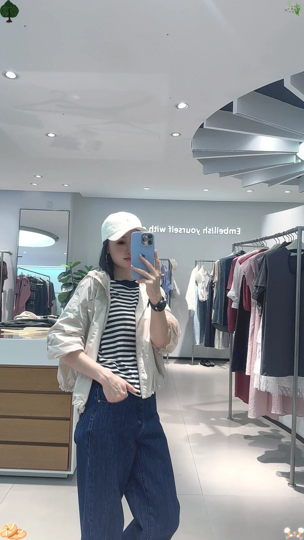 新款春夏户外休闲宽松显瘦连帽防晒外套女清凉小众风