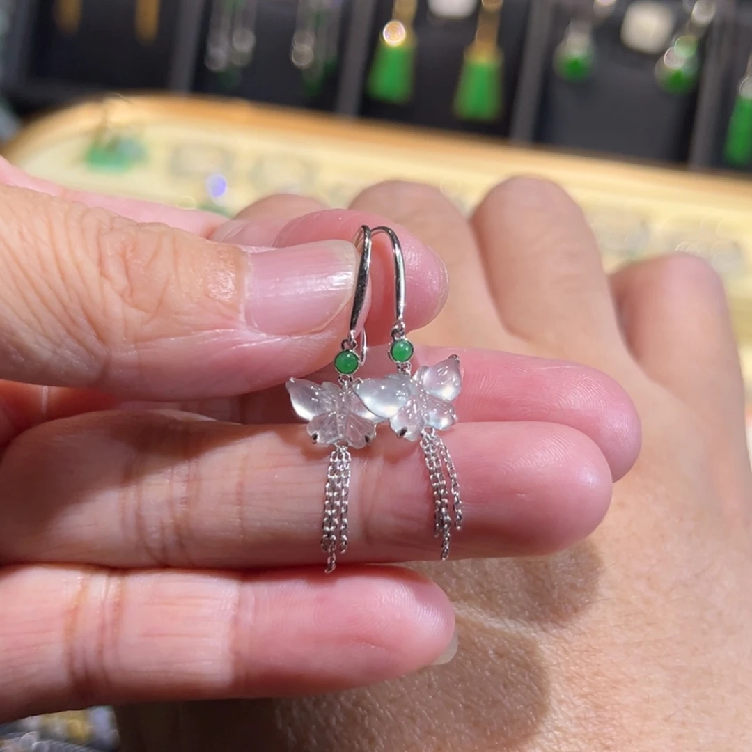 颈饰18K金镶嵌翡翠耳钩