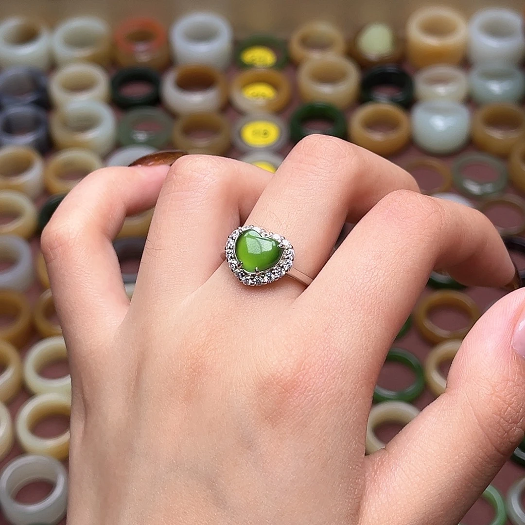 和田玉未镶嵌戒指碧玉猫眼