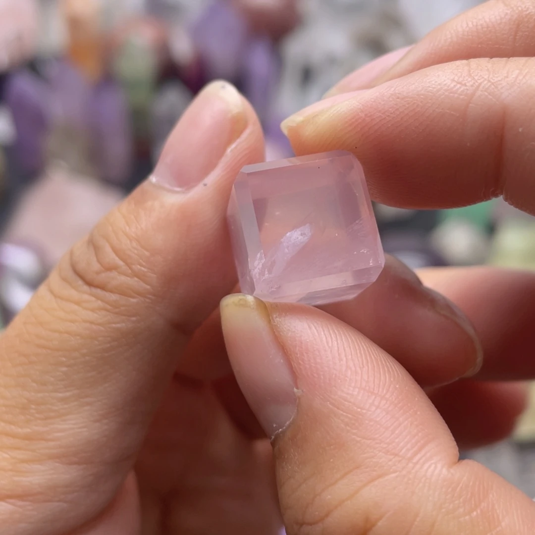 未镶嵌珠宝半成品水晶38