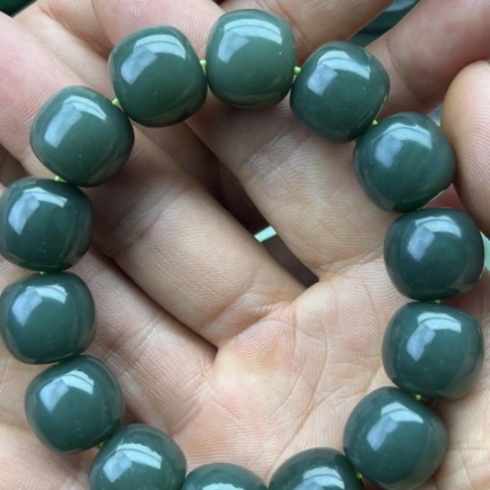 和田玉未镶嵌珠宝半成品