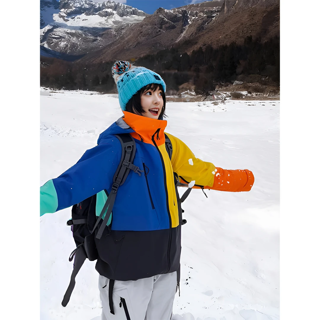 芙沿拼色冲锋衣外套女款2025春季新款三合一户外防风情侣登山服